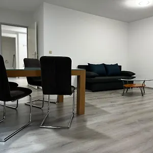 ellenőrizze a rendelkezésre állást